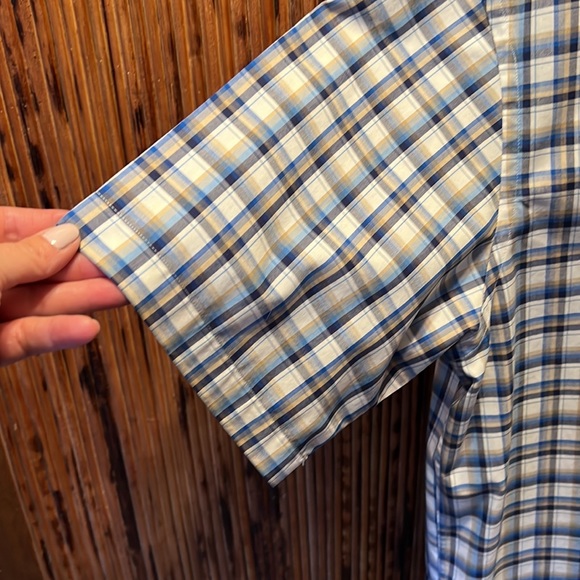 NWOT Jos. A. Bank Button Down Short Sleeve Dress Shirt - Picture 5 of 5